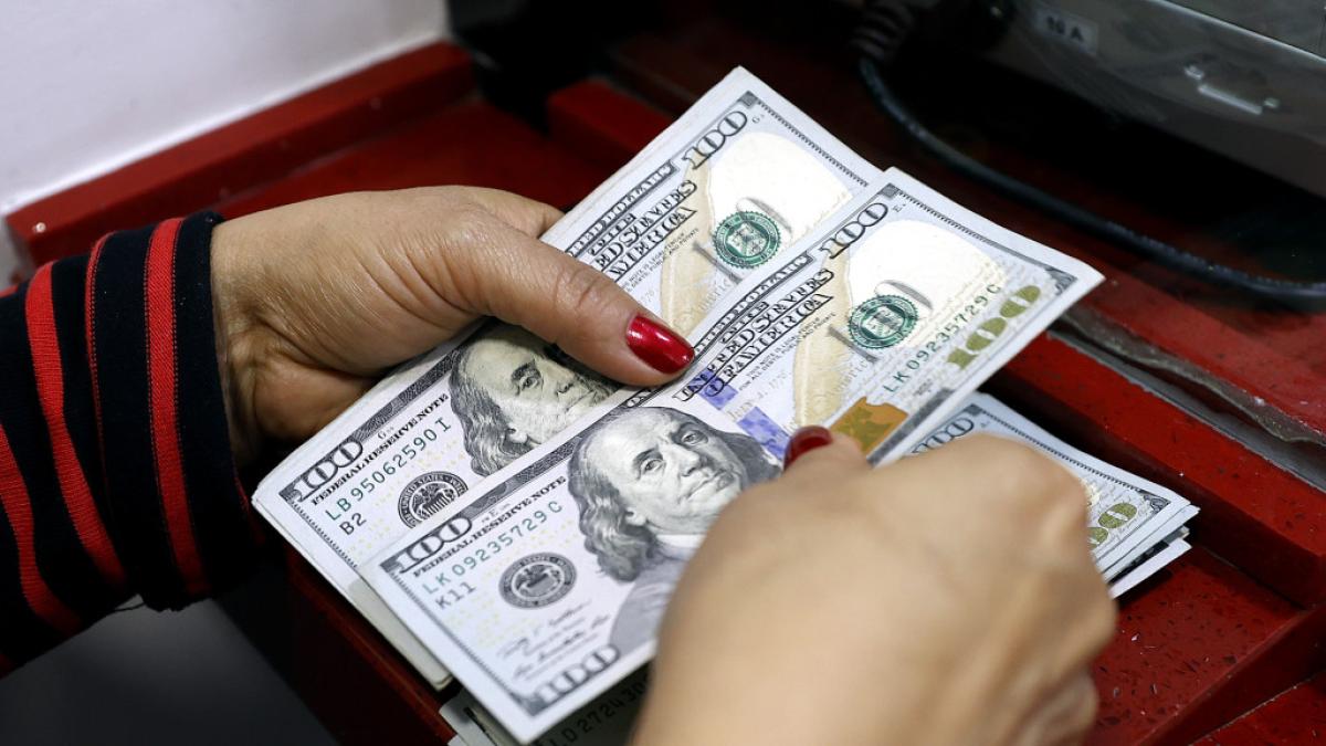 Dólar en Colombia no toca piso y pierde más de 20 pesos este jueves