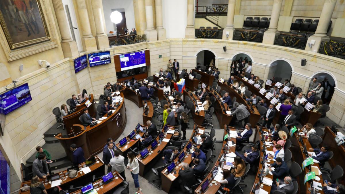 En vivo: avanza discusión de la reforma laboral en la plenaria del Senado