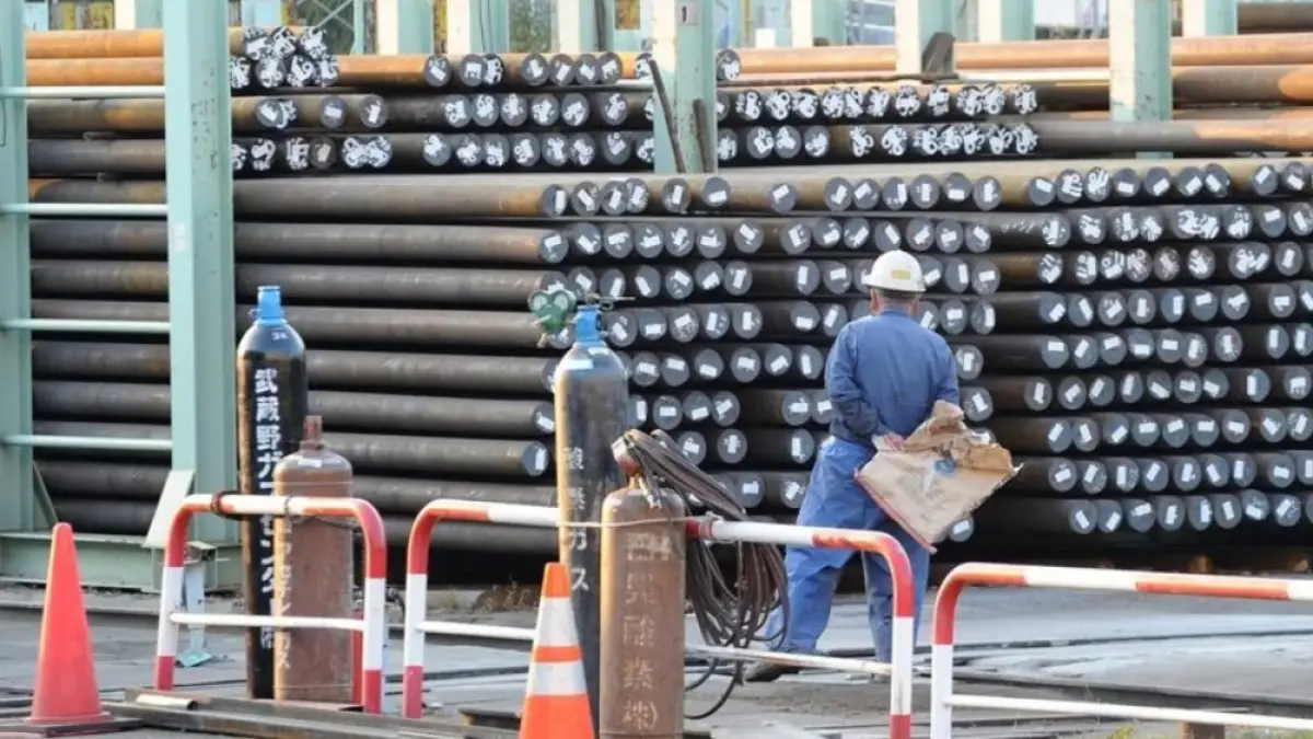 Sobreproducción siderúrgica mundial alcanzaría las 745 millones de toneladas en 2028: Ocde
