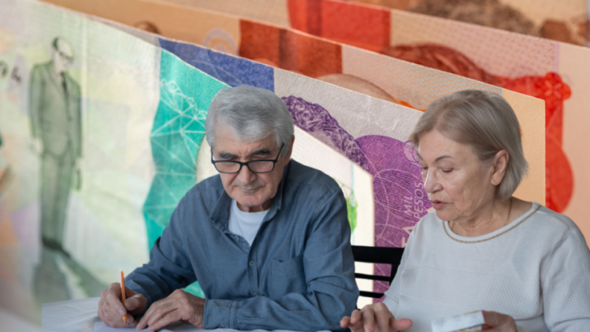 Más de 119.000 afiliados ya se trasladaron a Colpensiones (@colpensiones) durante la ventana creada por la reforma

Más de 157.000 ciudadanos realizaron doble asesoría para evaluar cambios entre regímenes pensionales.

Detalles ⬇️