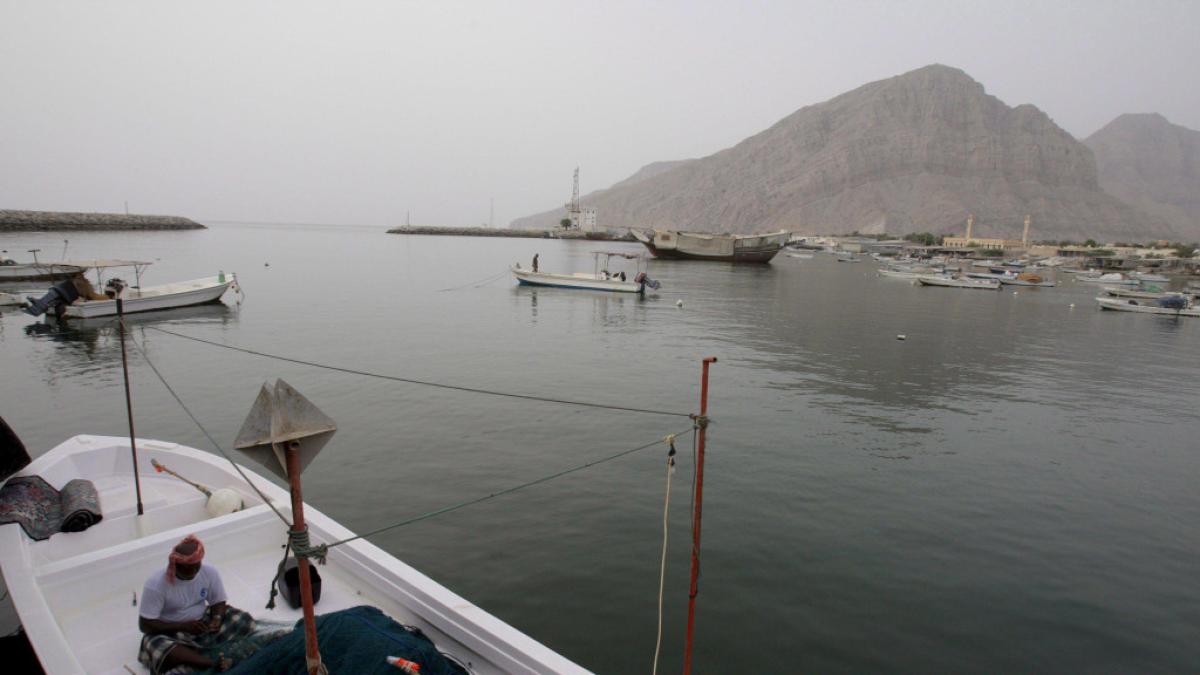 Irán acusa a EE. UU. de sabotear las salidas diplomáticas tras nuevos ataques en el estrecho de Ormuz

El intercambio de ataques en el estrecho de Ormuz reactivó la tensión entre Teherán y Washington.

Detalles ⬇️