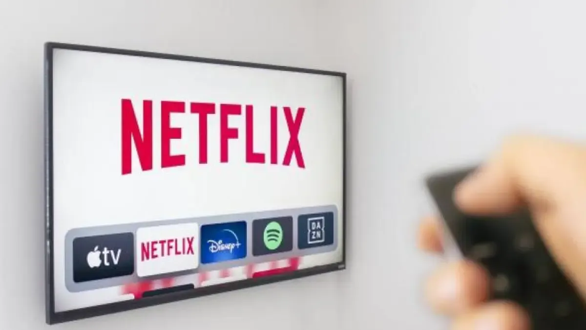 Why do Netflix, Amazon, and Airbnb still cost more despite the historic fall of the dollar in Colombia?