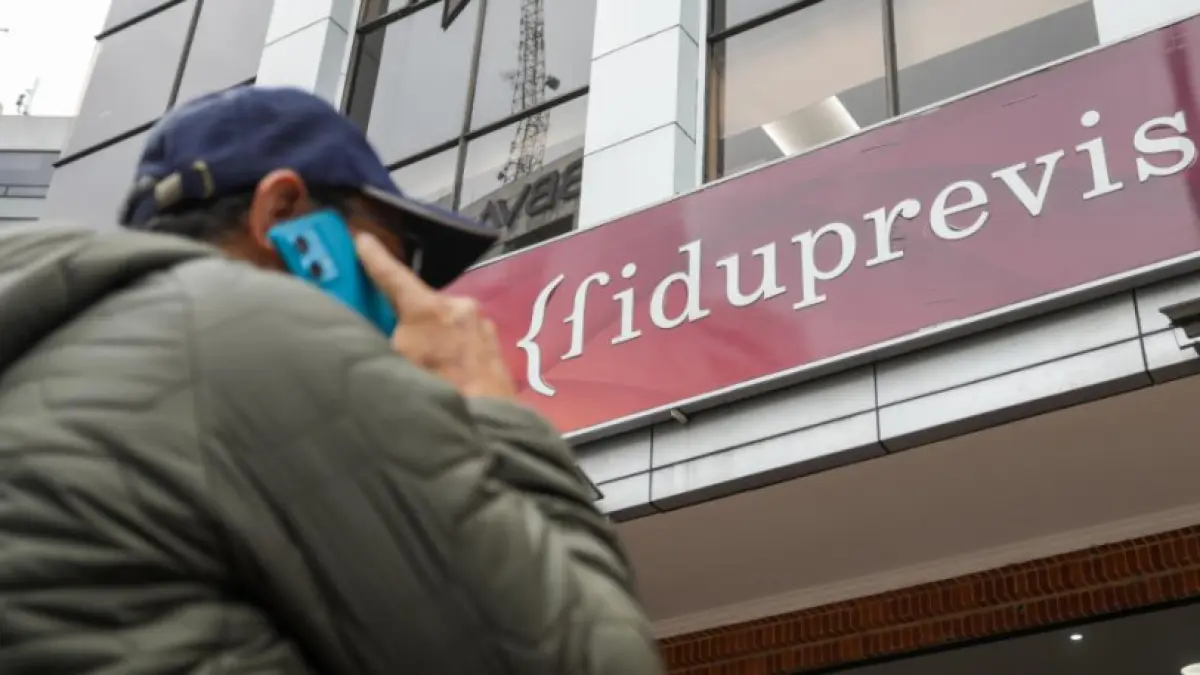 Rosa Dory Chaparro asume la presidencia de Fiduprevisora en medio de fuerte crisis institucional