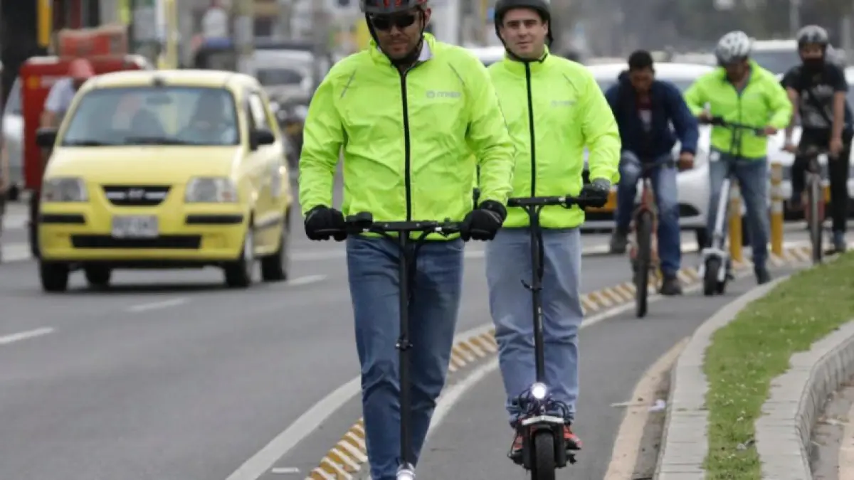 Colombia formaliza la regulación para el tránsito de patinetas eléctricas: conozca las nuevas reglas y sanciones

La Ley 2486 de 2025 establece ahora las directrices que rigen el uso de patinetas eléctricas.

Detalles⬇️