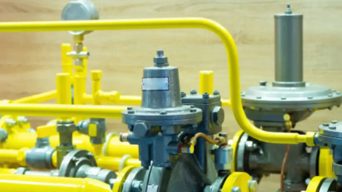 Commercialized natural gas production fell 22.6% in December 2025