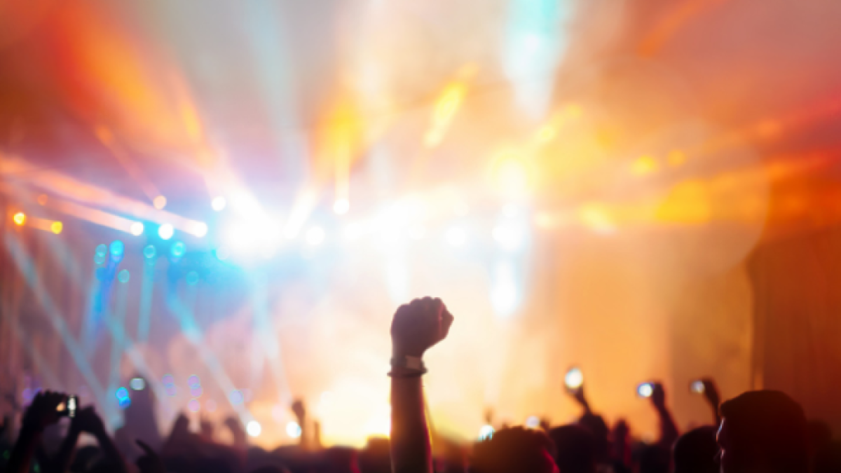 Cover image for Ticket Fast, operadora de TuBoleta.com, es investigada por fallas en venta de entradas a conciertos y partidos