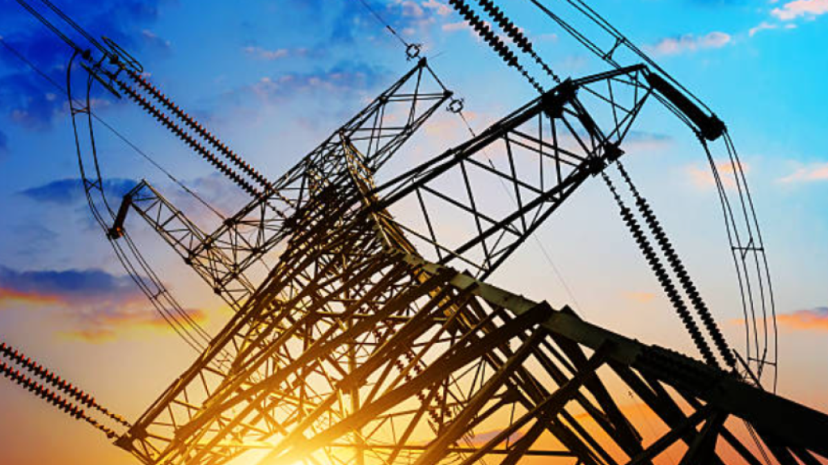 Energy associations warn of blackout risk and ask to activate thermal plants earlier due to high probability of El Niño