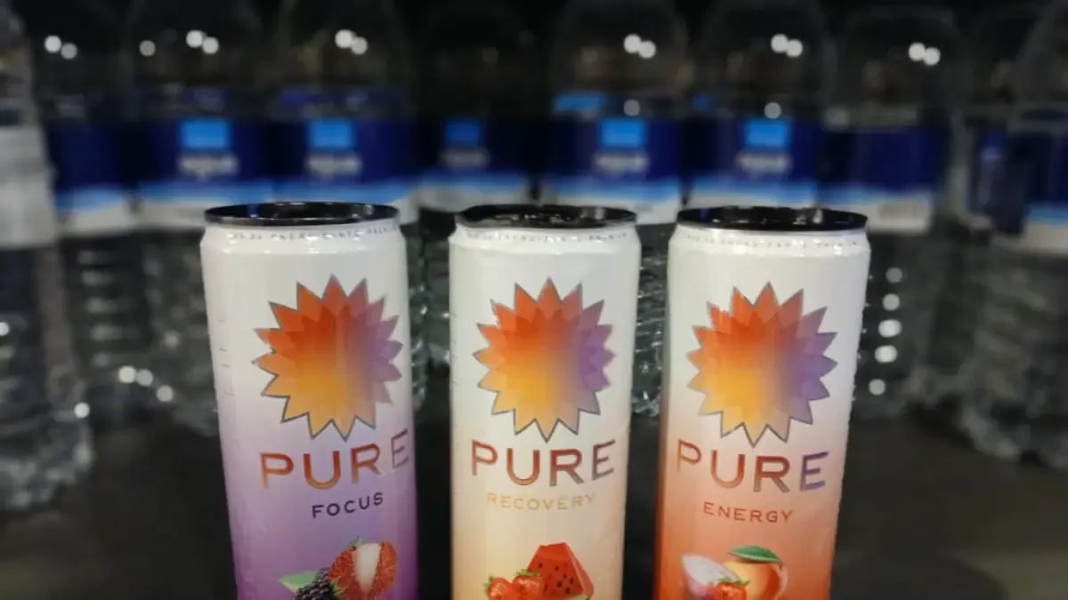 Esta es la nueva bebida que quiere 'reinar' como energizante saludable. ?

El producto, con tres referencias, lo desarrollaron tres emprendedores que aspiran a vender 1,5 millones de unidades en el 2027.

Detalles. ⬇