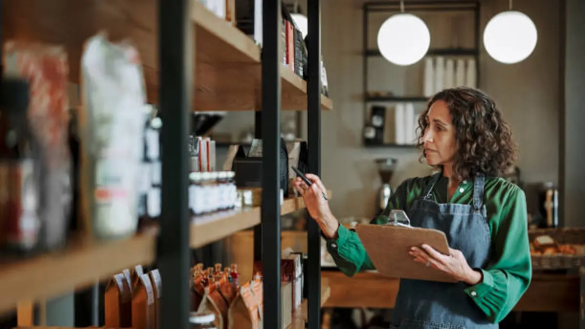 Nuevos modelos de crédito ponen el foco en la rentabilidad del comercio: ¿cómo están cambiando las reglas?

En medio de la presión sobre los márgenes, surgen modelos de crédito que buscan incentivar el consumo. 

Detalles ⬇️