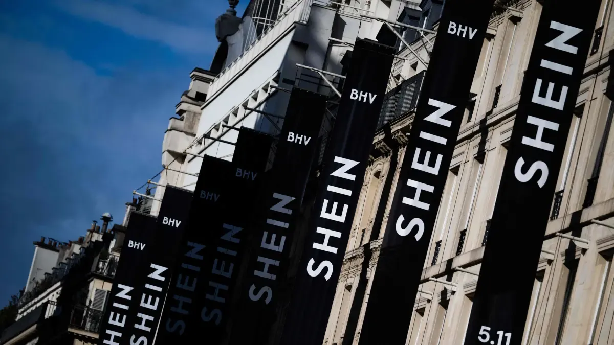 La plataforma Shein se compromete a no vender más muñecas sexuales a nivel mundial. 

La decisión la tomó tras advertencias que hizo el Gobierno de Francia, país donde abrió su primera tienda física.

Detalles. ⬇