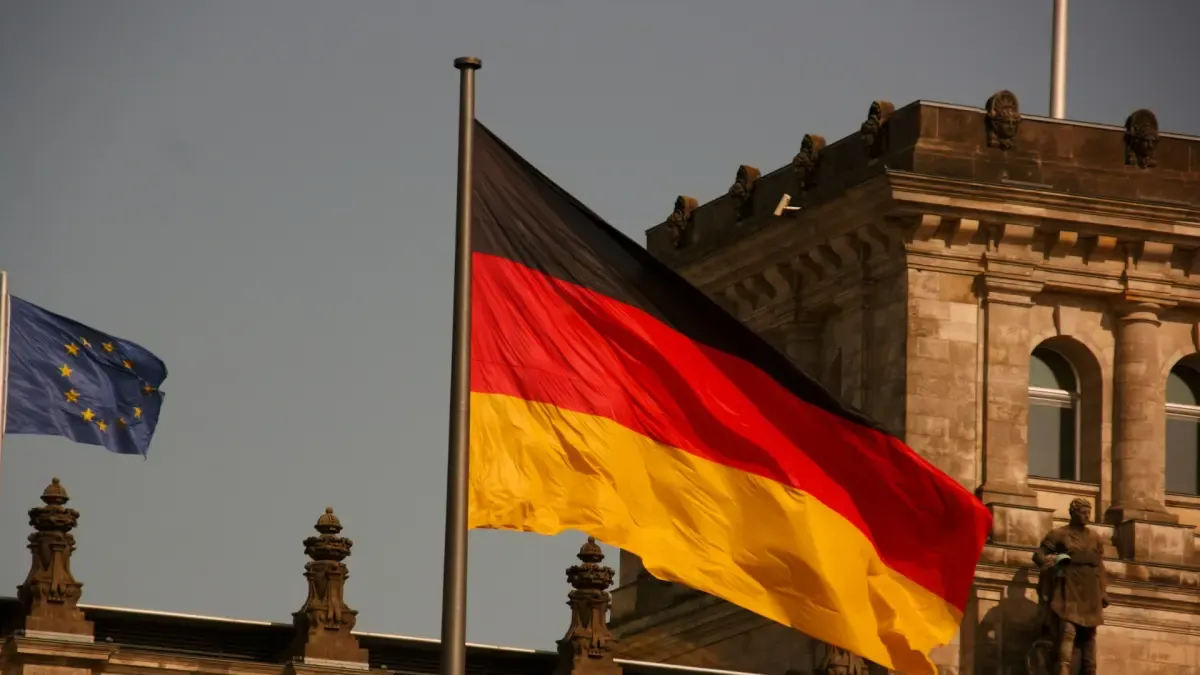 Alemania abre la puerta a trabajadores sin contrato: así puede solicitar la Opportunity Card y buscar empleo