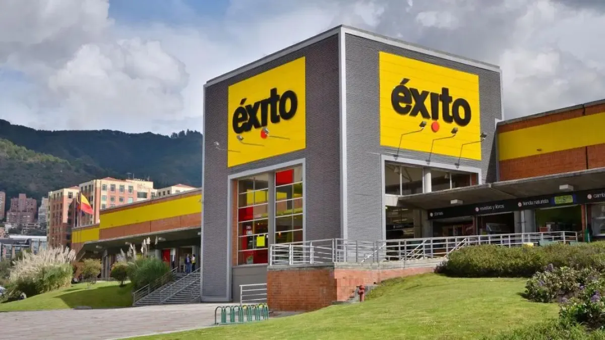 Éxito da otro paso para dejar la Bolsa de Nueva York y mantener el movimiento de sus acciones en Colombia
