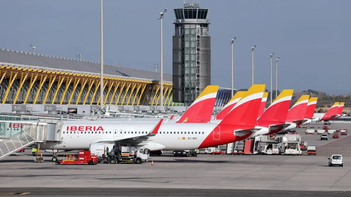 Iberia (@Iberia) retoma vuelos a Venezuela tras meses de suspensión y reactiva conexión clave entre Europa y Caracas

La aerolínea reinicia operaciones con cuatro frecuencias semanales tras superar restricciones por seguridad aérea.

Detalles ⬇