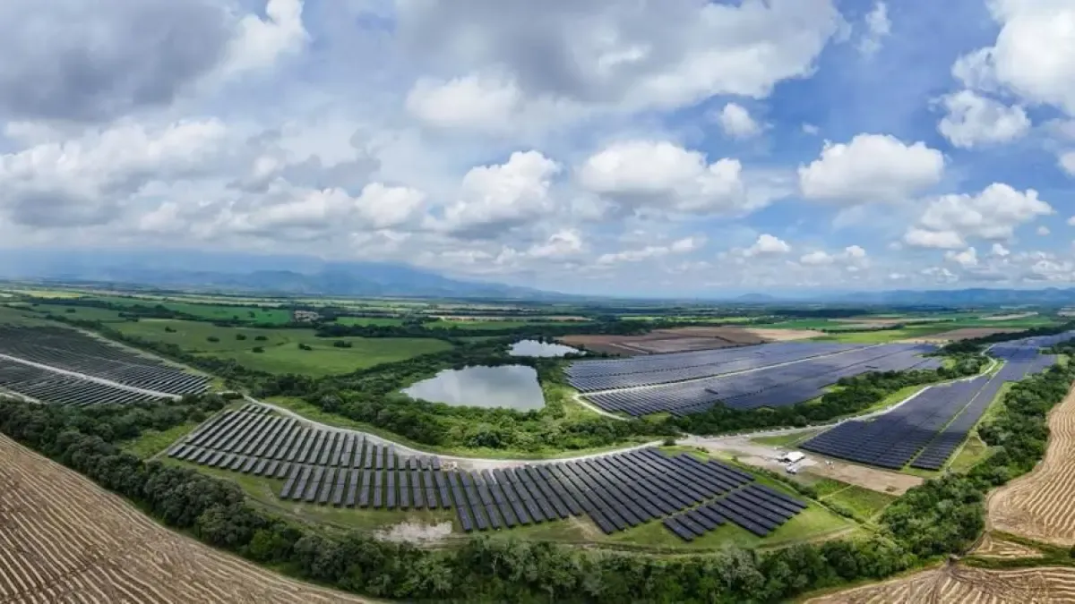 Gobierno (@minenergia) convoca subasta de energía a 15 años para ampliar oferta y reducir exposición a precios

Abrió una subasta de largo plazo con contratos desde 2030 y 2035 para impulsar renovables y almacenamiento.

Detalles ⬇️