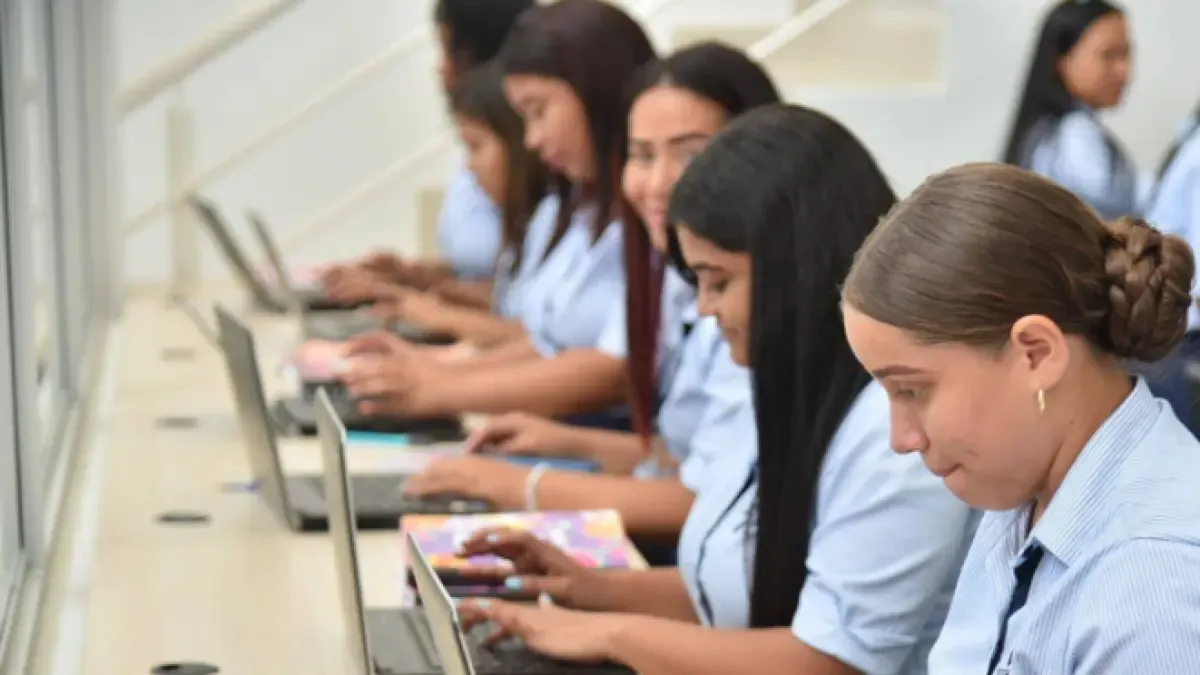 El Sena abre convocatoria para programas técnicos, tecnológicos y auxiliares: así puede inscribirse
