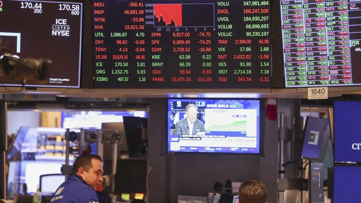 Wall Street cerró al alza, en medio de la expectativa por la Fed