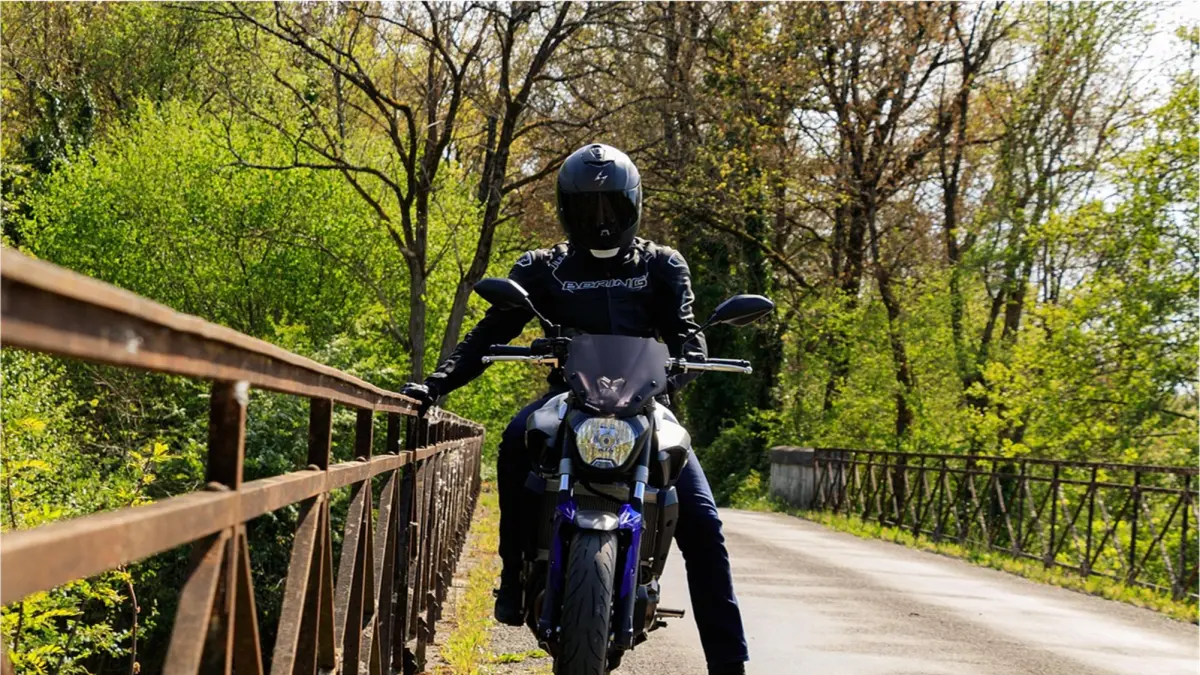 Estas son las claves para que viaje seguro en moto durante esta Semana Santa

Alertan sobre la importancia de la prevención en carretera, especialmente para motociclistas.

Detalles ⬇️