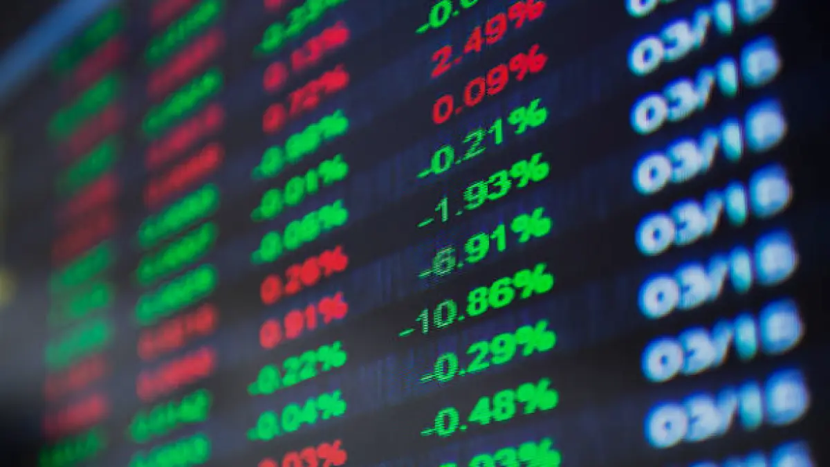 Las grandes tecnológicas sostienen el cierre al alza de Wall Street, pese a caídas puntuales en el sector