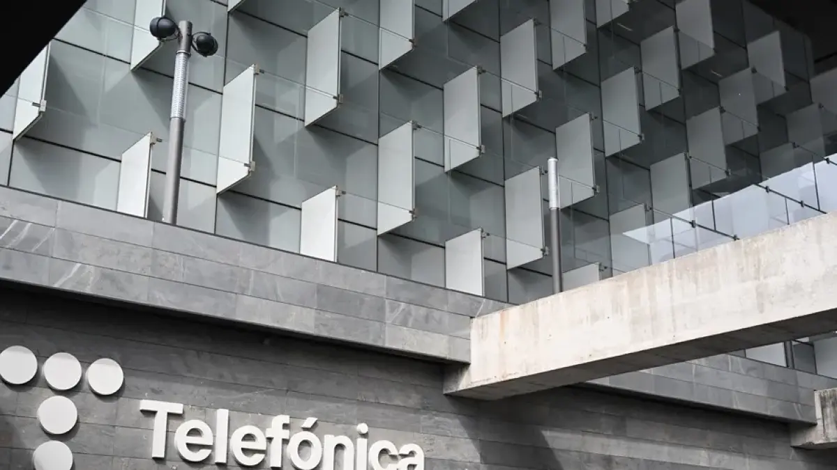 Telefónica autoriza la salida de casi 5.000 trabajadores en sus tres grandes filiales