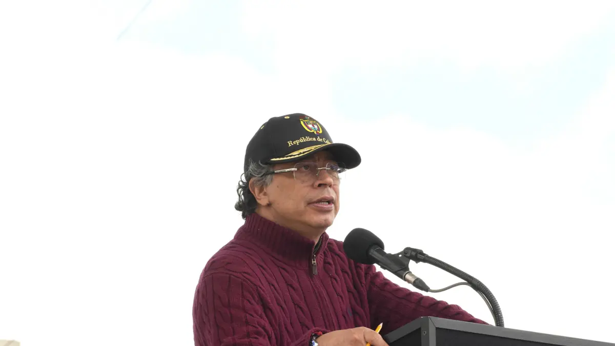 No deja títere con cabeza: ahora el presidente Petro se despachó contra un exministro suyo por la crisis de tasas

El jefe de Estado acusó a José Antonio Ocampo de quitarle las mayorías en la Junta del Banco de la República.

Detalles ⬇️