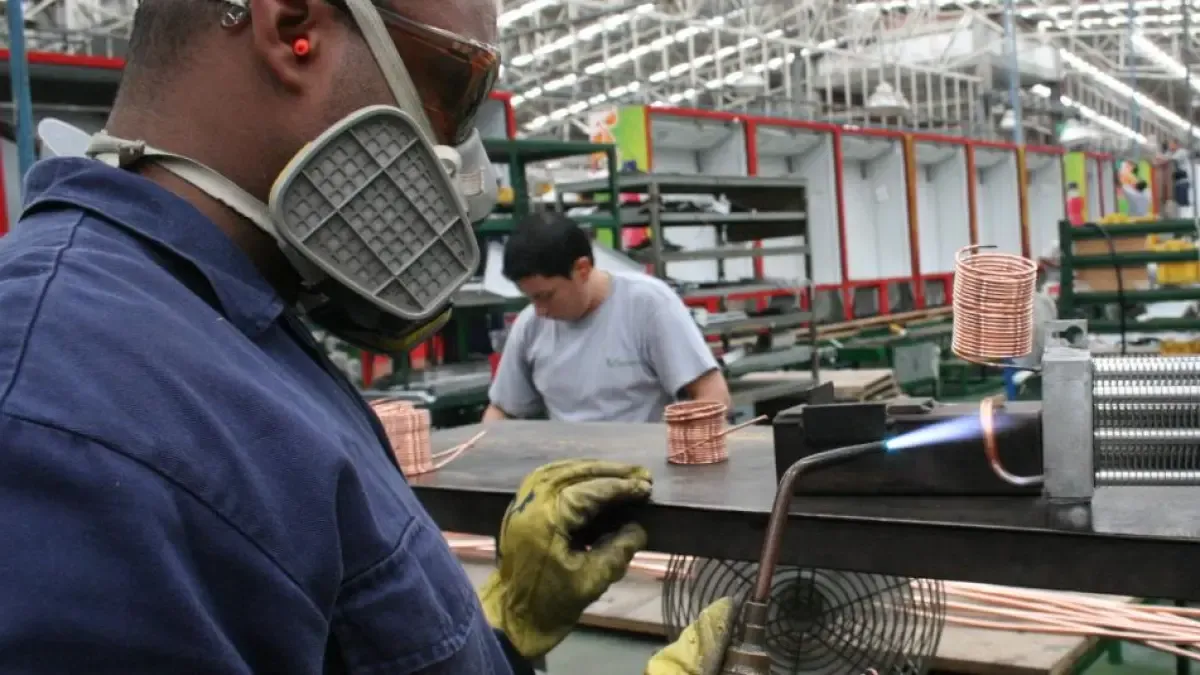“We’re out of the oil bubble”: Petro highlights industry’s contribution to Q1 GDP growth