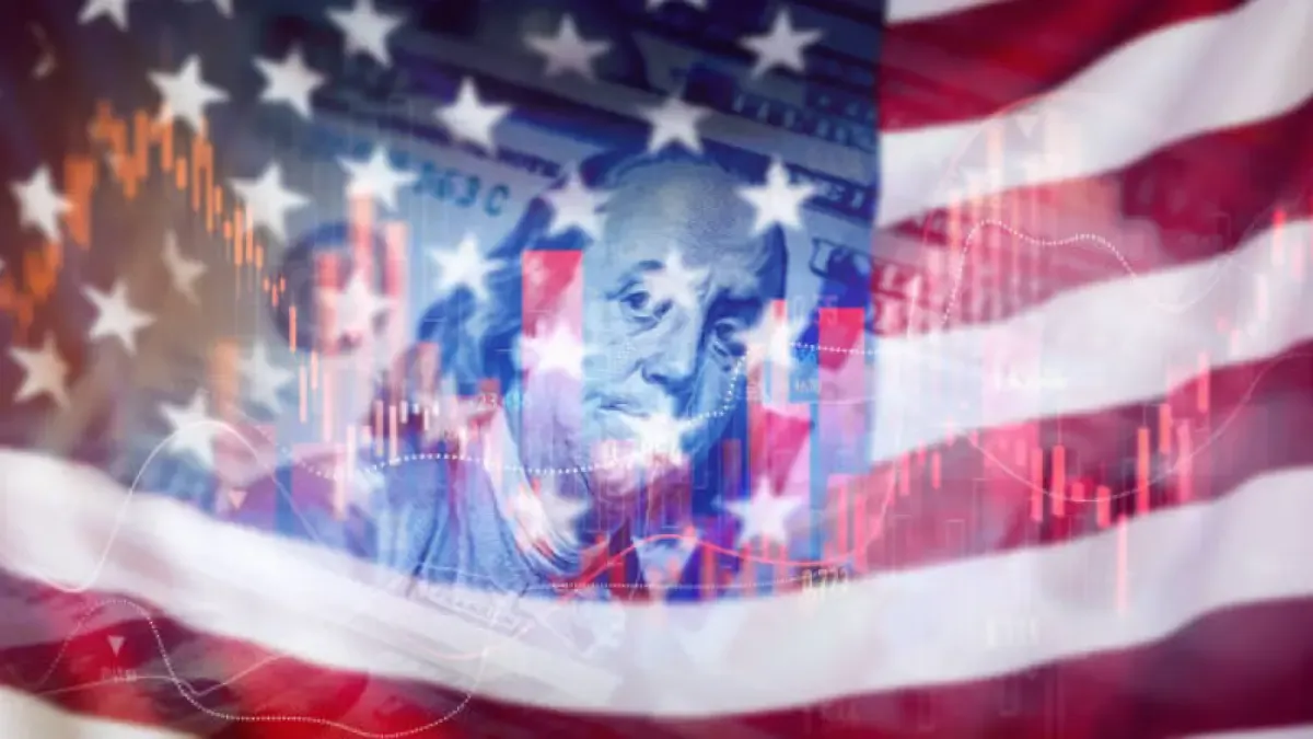 The dollar is 'going out of fashion' for investors: what would be the new world economic order