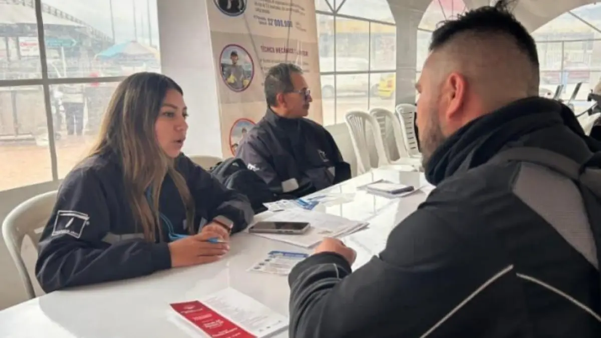 Distrito lanzó oferta de empleo juvenil con 902 vacantes y cientos de cargos sin experiencia previa