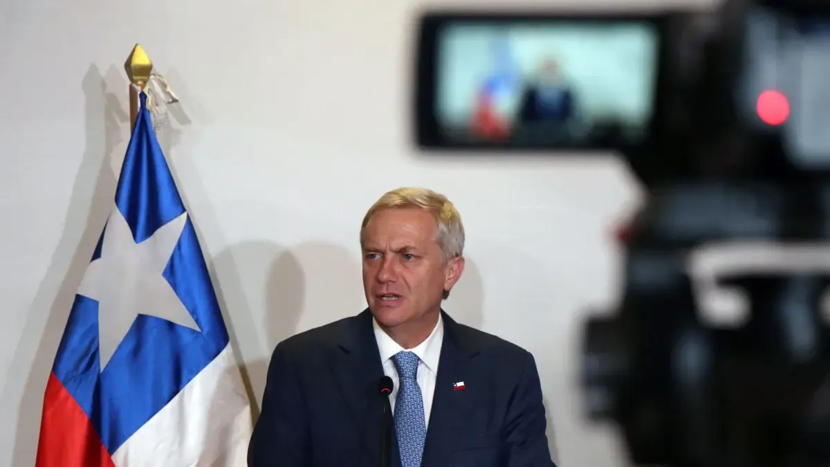 Chile announces controversial change in fuel price calculation due to war