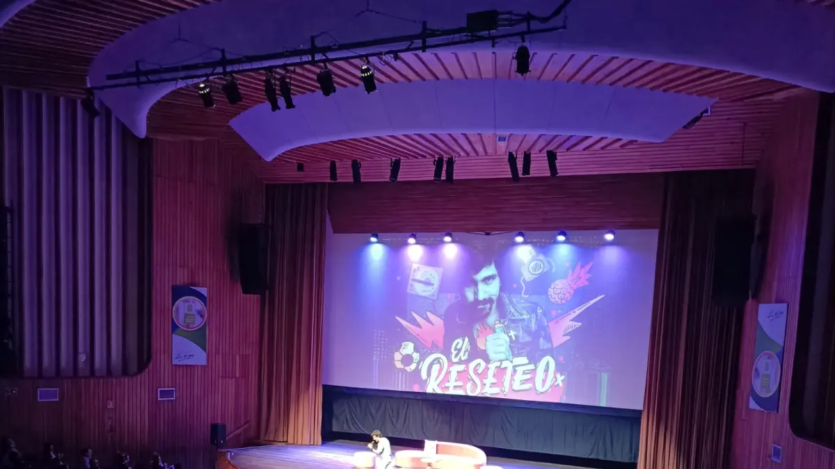 Tatánfue: el blog que se convirtió en empresa y hoy factura vendiendo historias a 600.000 seguidores. 

En un entorno que premia los segundos, este desarrollo se la juega por el contenido propio para crear audiencias.

Detalles. ⬇