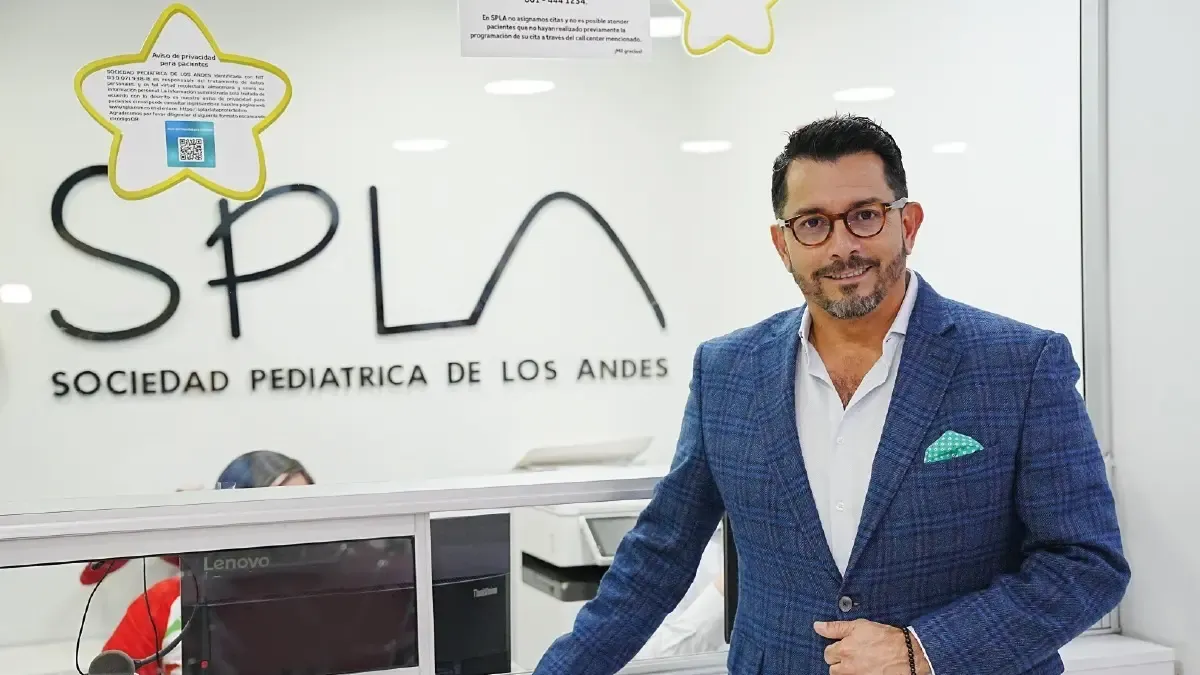 La empresa que está detrás del modelo de consulta prioritaria que busca descongestionar las urgencias en Bogotá

La ciudad impulsa esta estrategia para reducir hasta en un 70% la congestión en el sistema de salud.

Detalles ⬇️