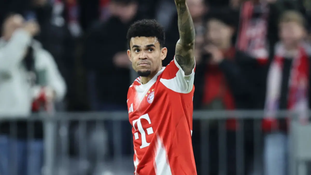 'Efecto Luis Díaz' fuera de las canchas: Colombia es ahora el mercado de mayor crecimiento para el Bayern Múnich (@FCBayern)

El destacado rendimiento del extremo colombiano sigue dando de qué hablar, y no solo en el campo de juego.

Detalles ⬇