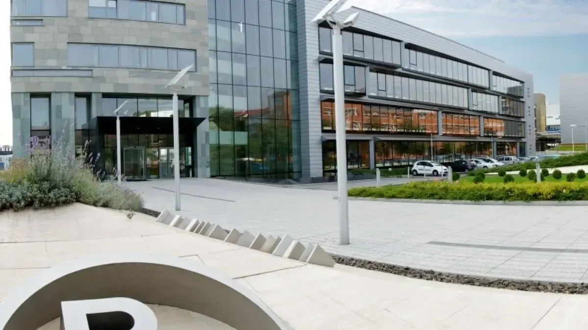 Farmacéutica húngara Gedeon Richter (@richterbg) cumple 125 años y 11 en Colombia, país clave para la compañía

La compañía se ha especializado en elaborar medicamentos para el cuidado de la salud de la mujer.

Detalles ⬇