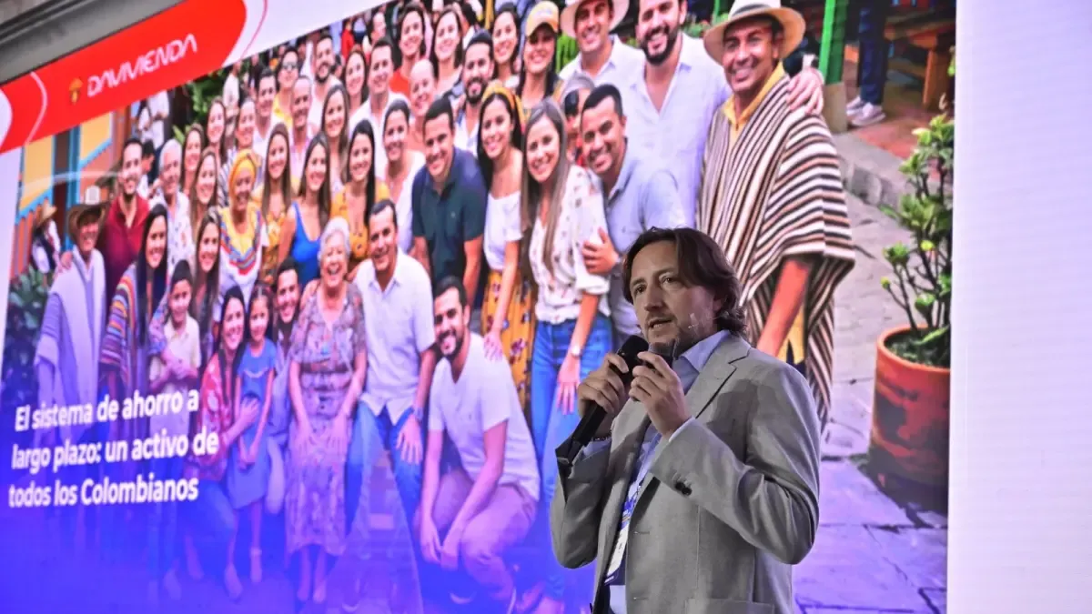 ‘Normas regulatorias amenazan el ahorro de trabajadores colombianos’, asegura Asofondos (@fondosdepension ) en el congreso del gremio

Recursos administrados por las AFP alcanza cerca de $600 billones de casi 20 millones de colombianos.

Detalles ⬇️