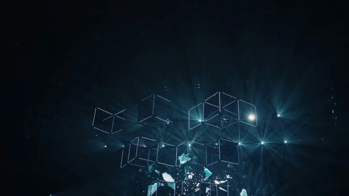Nuevo megacentro de datos impulsa la inteligencia artificial en país con recursos limitados: ¿dónde queda?

El centro estará equipado con procesadores gráficos Blackwell de Nvidia.

Detalles ⬇️
