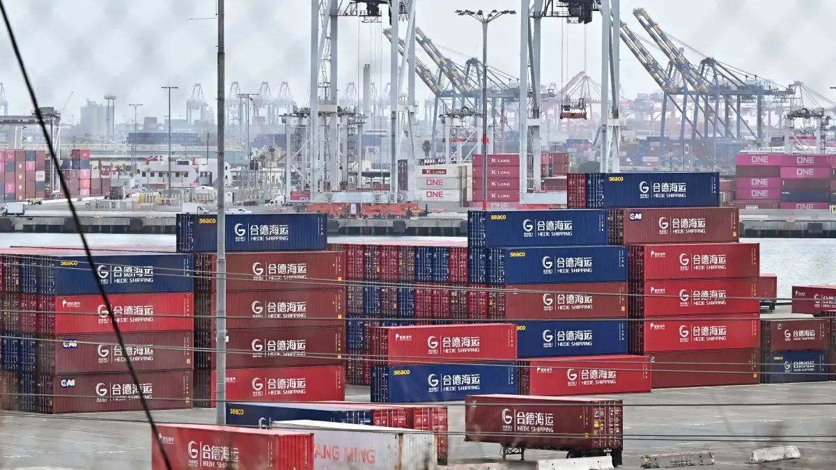 Judicial setback for Trump on 10% global tariff opens new front for his trade agenda