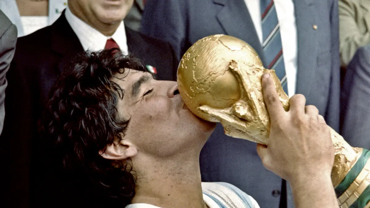 Historia de la Copa Mundial de la Fifa: la transición de Pelé a Maradona y el nacimiento de la 'naranja mercánica'