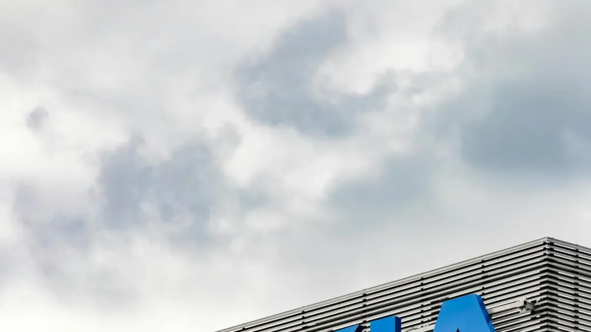 Cover image for ¿Adiós a los celulares? Nokia deja atrás su pasado y apuesta por la IA para impulsar su crecimiento