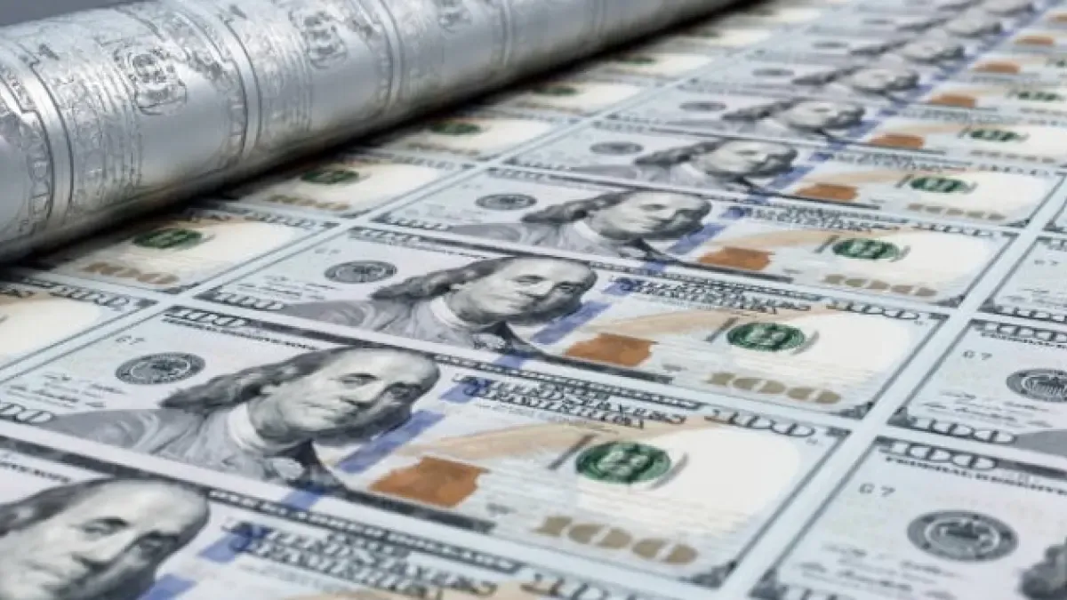 Pasadas las elecciones, la volatilidad del dólar continuará marcada por factores externos y desafíos fiscales