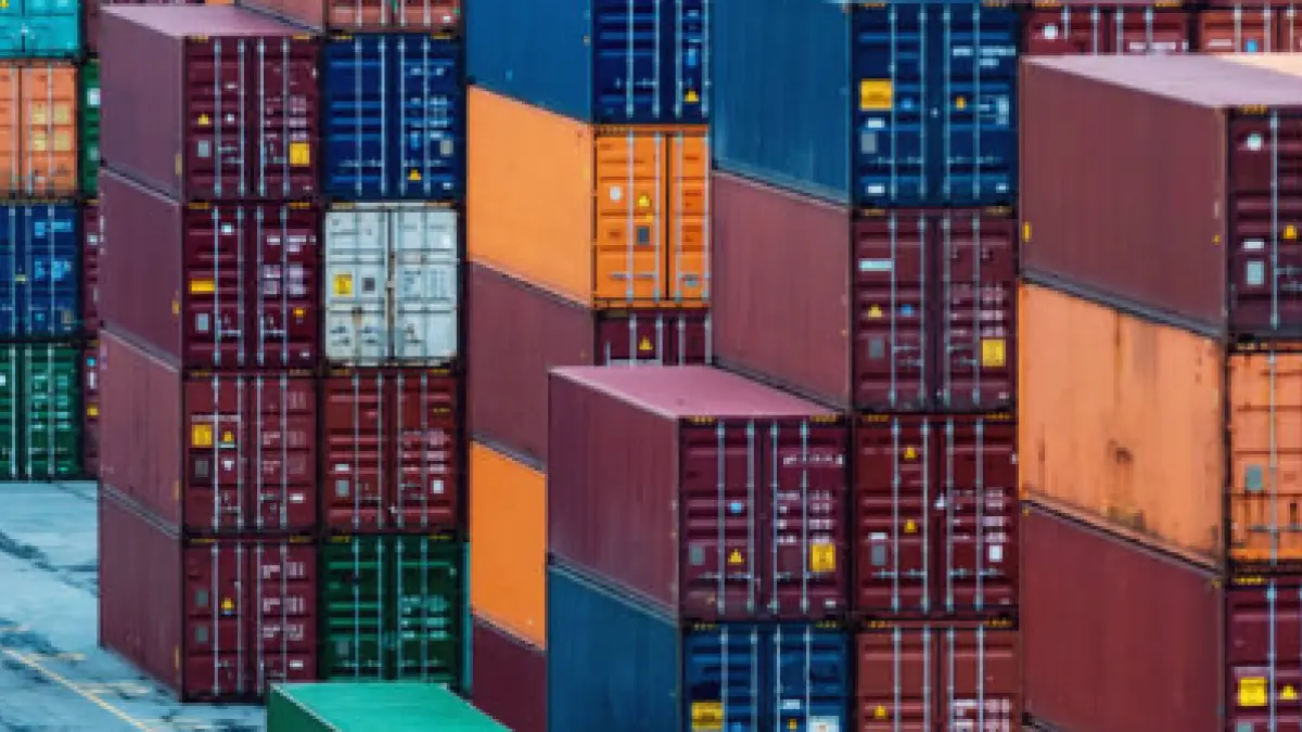Las importaciones crecieron 15,8% en abril y profundizaron el saldo negativo de la balanza comercial
