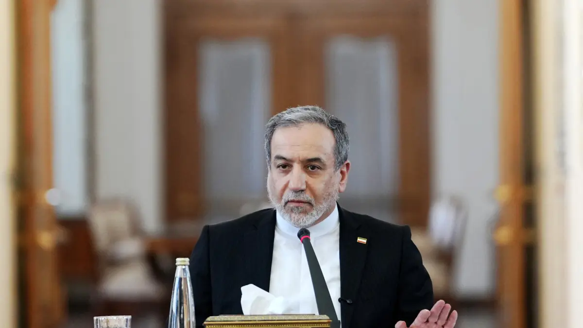 Irán dice que negociaciones nucleares con EE. UU. podrían empezar esta semana tras acuerdo de paz
