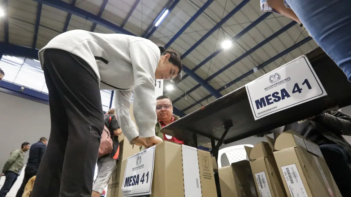 Unión Europea avala organización de segunda vuelta y resalta solidez democrática de Colombia tras elecciones