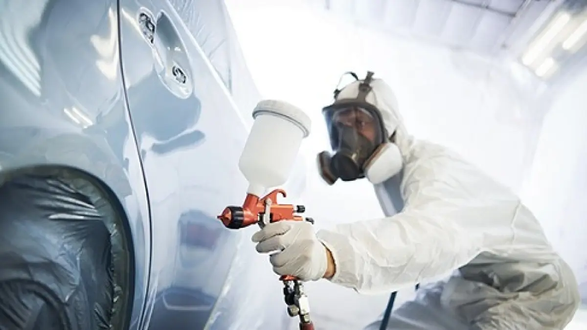 Un rayón puede terminar costando más: 30% de reparaciones de pintura en carros de lujo son por daños superficiales