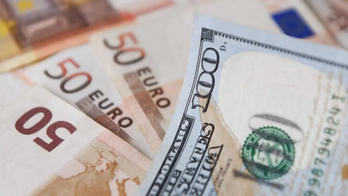 Colombianos aumentan sus saldos en dólares digitales mientras cambia el comportamiento de compra