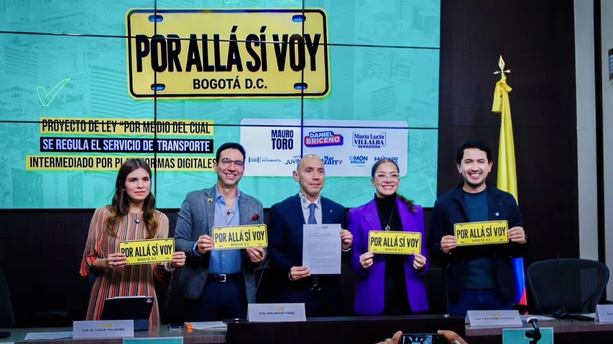 ‘Por allá sí voy’: Pacto Histórico, Centro Democrático y Creemos se alían para legalizar aplicaciones de transporte