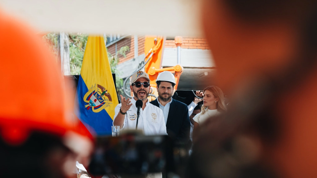 De La Espriella destaca aporte de empresarios por más de  billón para reconstrucción: ‘Son el motor de la patria’