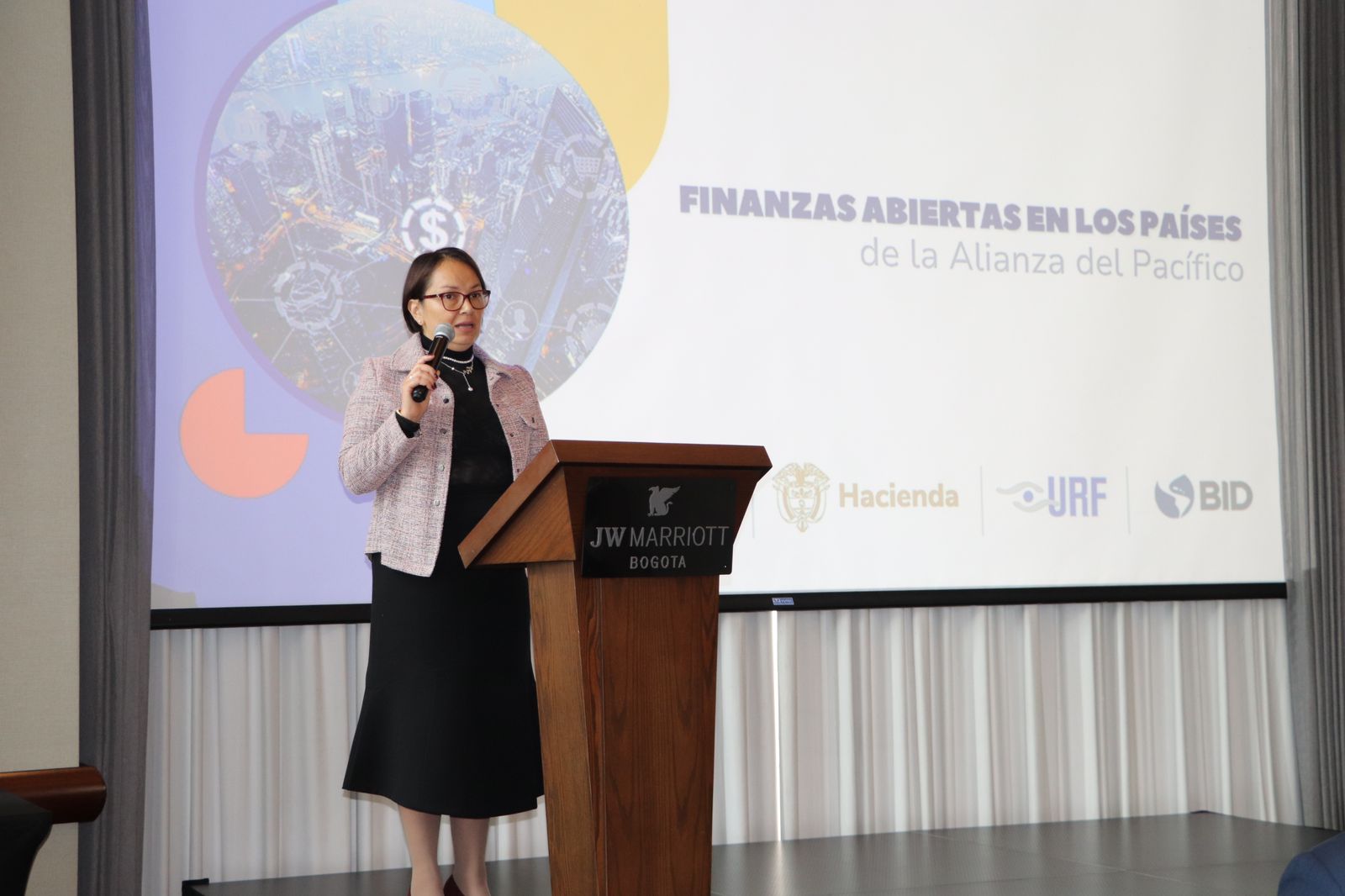 Mónica Higuera, exdirectora de la URF.
