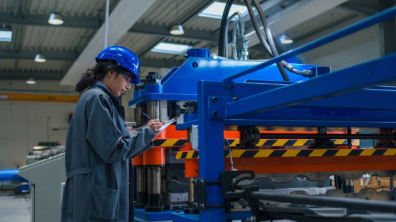 En el 2025, hasta noviembre, las ventas reales de la industria aumentaron 2,1%